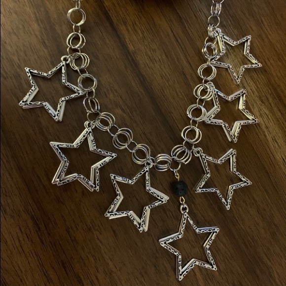 JUMP RING STAR NECKLACE - Picture 5 of 9